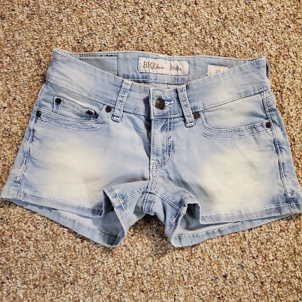 Women's Light Blue Denim Shorts